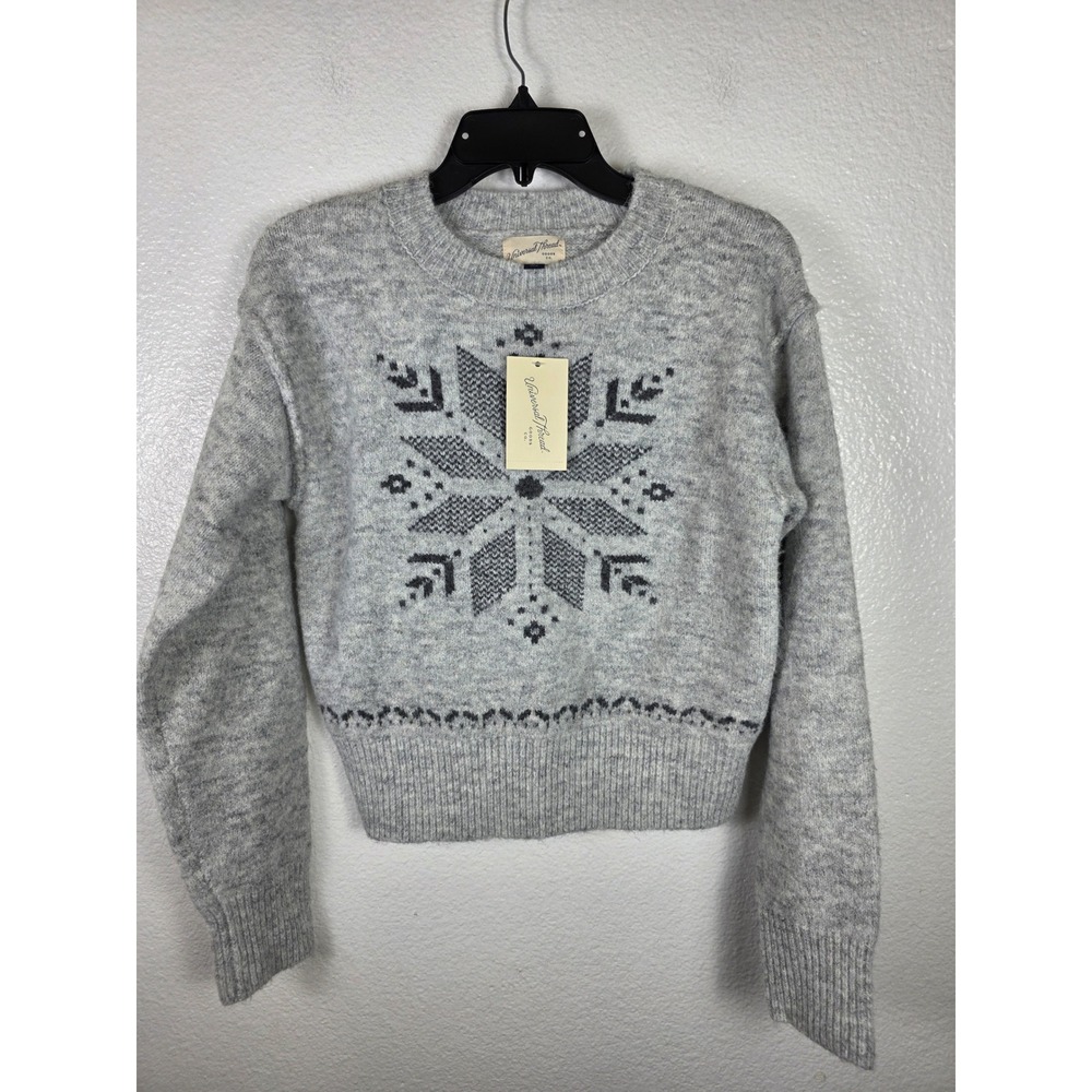 Universal Thread Womens Grey Snowflake Pullover Sweater Size XS Knit